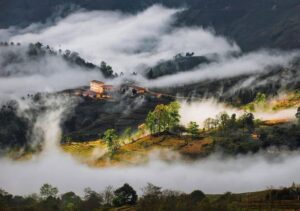 Y Tý – Bát Xát (Lào Cai)