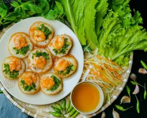 Alt ảnh: tour vũng tàu 2 ngày 1 đêm – thưởng thức bánh khọt nổi tiếng